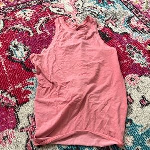 Lululemon tie back tank top! Super cute! Good condition! It’s wrinkled